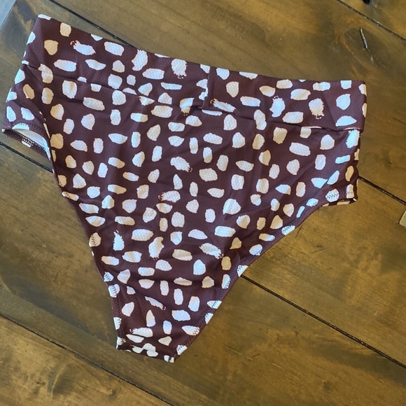 Live life on the beach brown high waist swim bottoms new with tags size XL - Picture 6 of 6